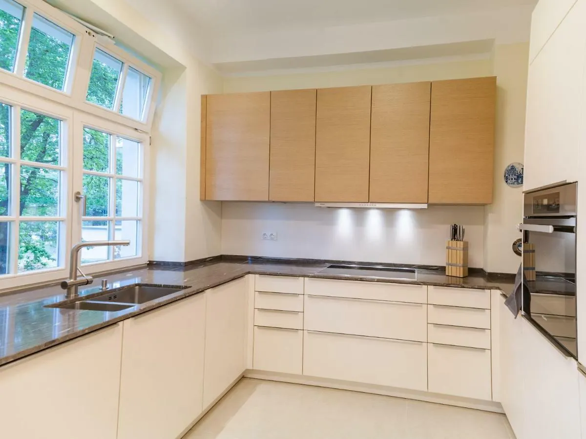 Apartment Ferienwohnung Natur und Kunst Dresden