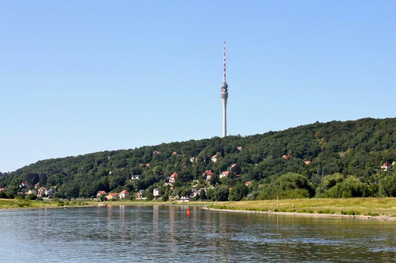 Apartment Ferienwohnung Natur und Kunst Dresden